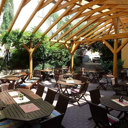 Penzion Holiday Marianske Lazne Exterior photo